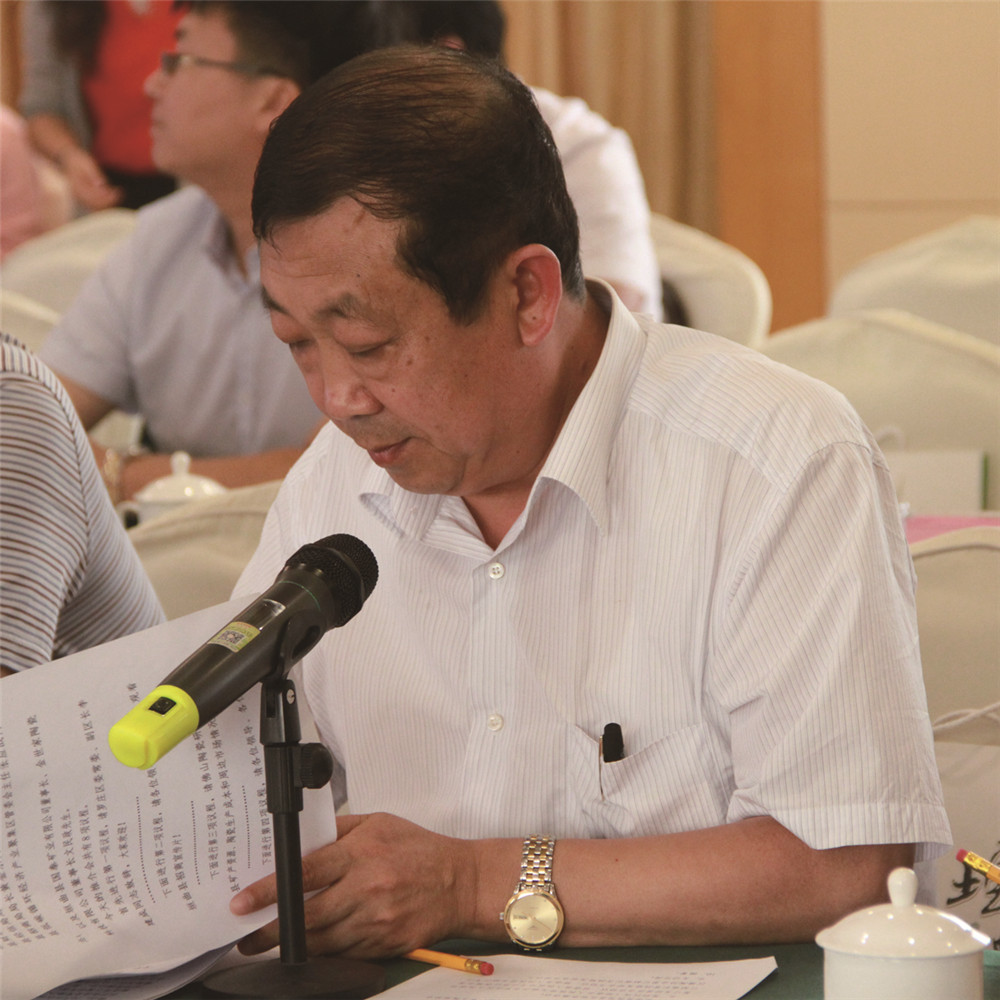 縣政府副縣長王小元.JPG