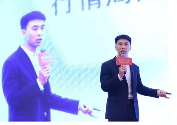 章云黨_1.jpg