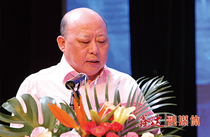 <p>1月，將2019年確定為&ldquo;強基固柢年&rdquo;之關(guān)鍵提升年，以&ldquo;強基固柢&rdquo;為主基調(diào)，以人為本抓管理，精品項目促轉(zhuǎn)型，精益創(chuàng)新強品質(zhì)，綠色文化樹形象，改善經(jīng)營提效益，創(chuàng)造鑫達集團更大的新的奇跡； 1月10日下午，河北鑫達集團2018年度總結(jié)表彰暨2019年工作部署大會在云南騰沖世紀金源大酒店隆重舉行，對集團2018&ldquo;強基固柢&rdquo;年取得的各項成果進行了全面總結(jié)，對2019年的生產(chǎn)經(jīng)營工作進行整體部署，為集團新一年的發(fā)展指明了方向；</p>
<p>3月，更名為&ldquo;河北鑫達鋼鐵集團有限公司&rdquo;；</p>
<p>7月，河北鑫達集團2019年上半年工作總結(jié)表彰暨工作再動員大會在吉林省東豐縣隆重舉行，通過總結(jié)上半年工作并對先進集體的表彰，激勵先進員工，為廣大員工樹立榜樣，形成奮勇爭先的工作氛圍；</p>
<p>9月，遼寧京東管業(yè)有限公司450m&sup3;高爐成功點火；</p>
<p>11月，110MW超高溫亞臨界煤氣發(fā)電項目成功并網(wǎng)發(fā)電，為集團創(chuàng)造了可觀的經(jīng)濟效益和社會效益。</p>