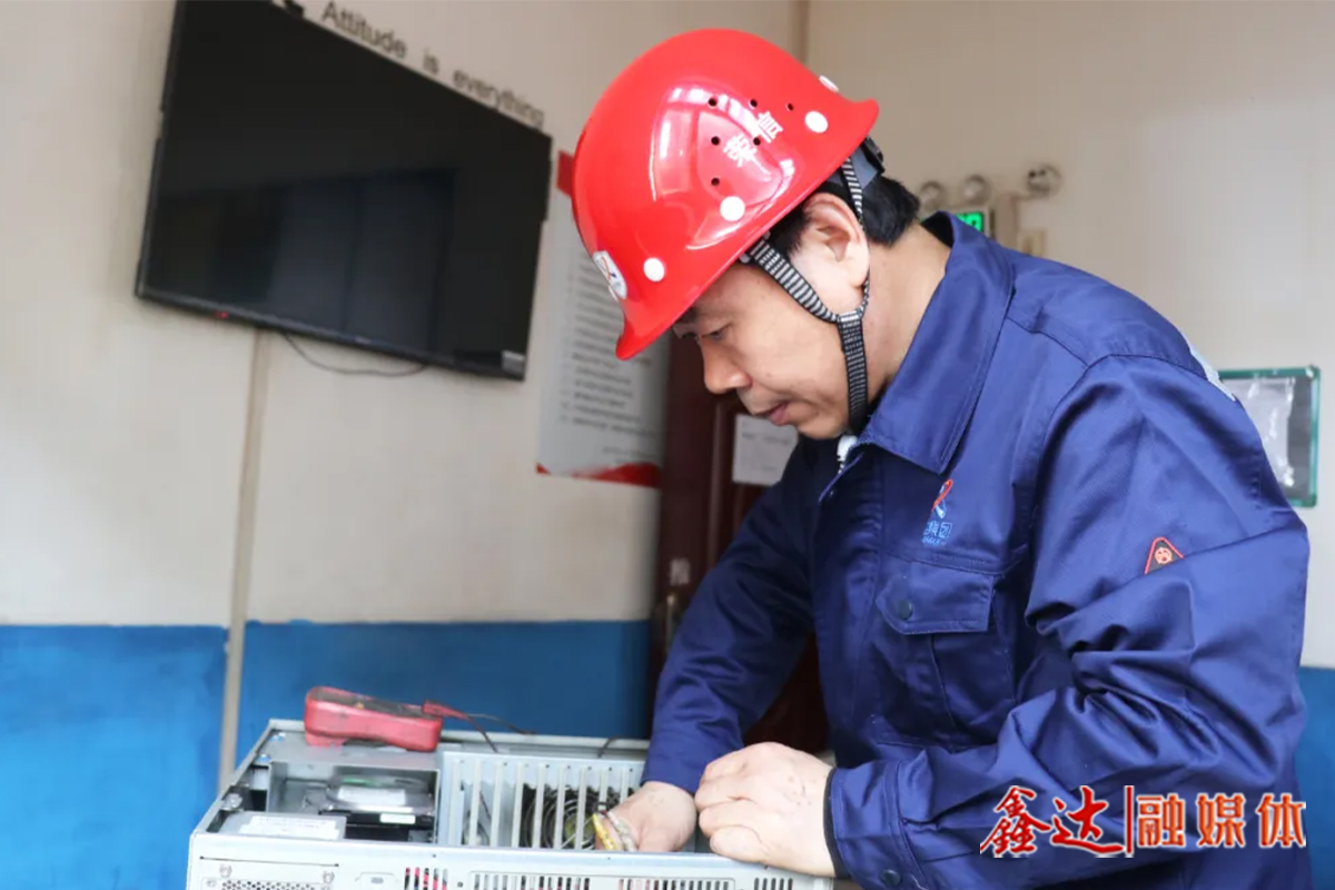 鑫達(dá)故事丨張友良：把愛好變成職業(yè)，摸透自動(dòng)化程序的“喜怒哀樂”！